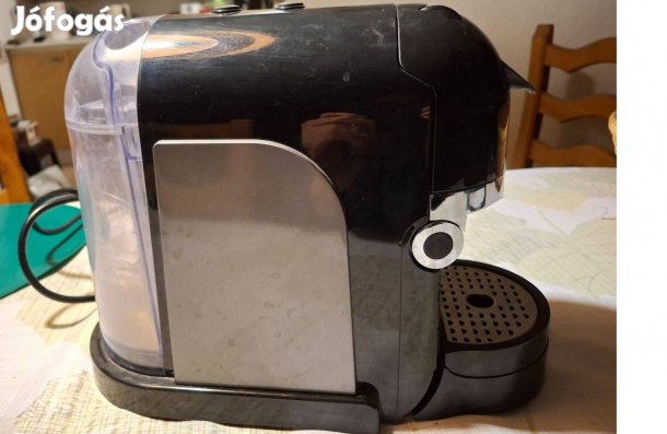 Kávéfőző.-kapszulás