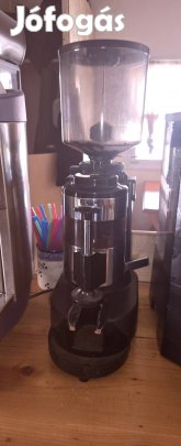 Kavefőző es daraló