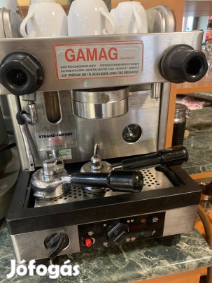 Kávéfőző karos, darálóval együtt eladó !