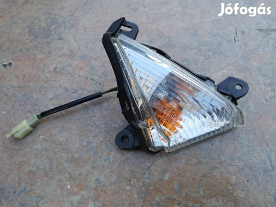 Kawasaki Er-6f irányjelző