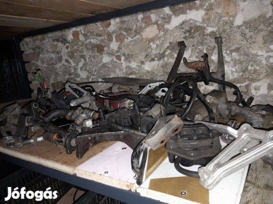 Kawasaki Gpx 250 alkatrész