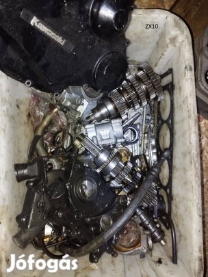 Kawasaki Zx10 maradék alkatrész