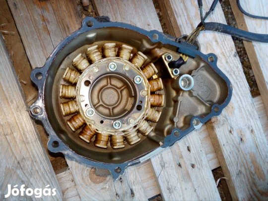 Kawasaki Zx 9 C alkatrész generátor