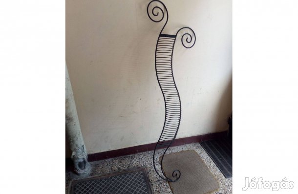 Kazetta tartó (használt) eladó!