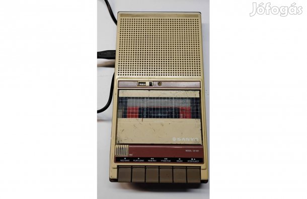 Kazettás Sanyo magnó typ DR 101. Átvizsgálva szíj cserélve !