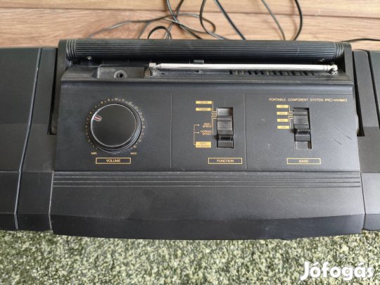 Kazettás retró magnó Boombox JVC-W150