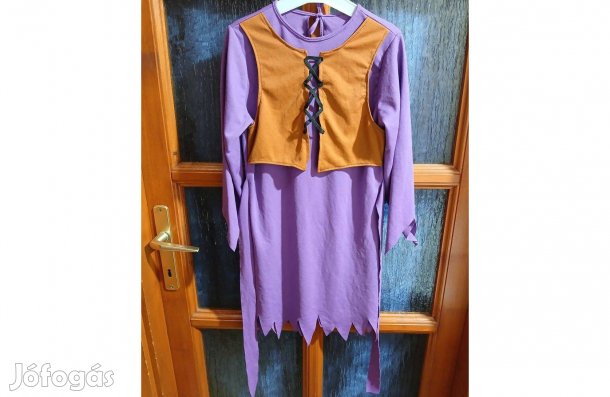 Kb. 134-es Boszorkány, Középkori hercegnő jelmez