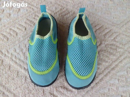 Kb. 27-es vizicipő úszó surf tengerjáró strand