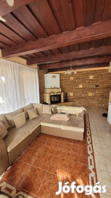 Kecskéden - Tatabányától 13 km-re, Budapesttől 70-km-re - minden igény