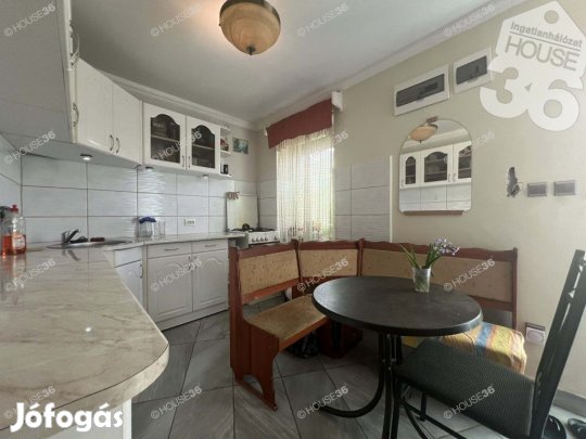 Kecskemét Hunyadivárosi - 3 Rendbeli Ház Bomba Áron!