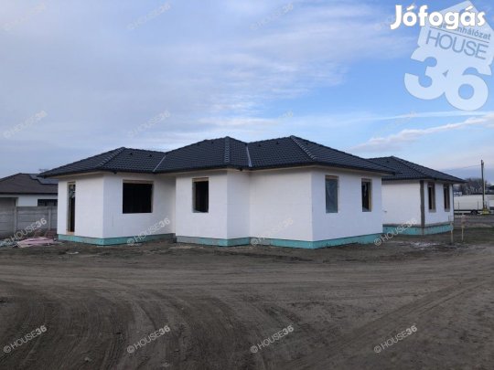Kecskemét - Kadafalván új ház ELADÓ!