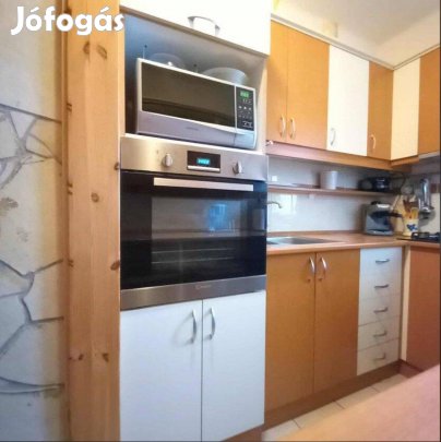 Kecskemét, tégla építésű, cirkó fűtéses, földszinti 2sz lakás eladó