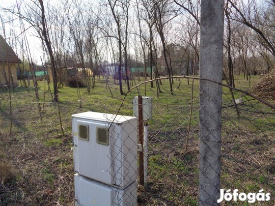 Kecskemét telek,hobbi eladó