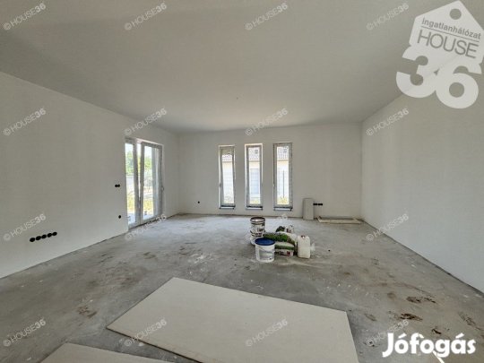 Kecskeméten Eladó új építésű családi ház, garázzsal!