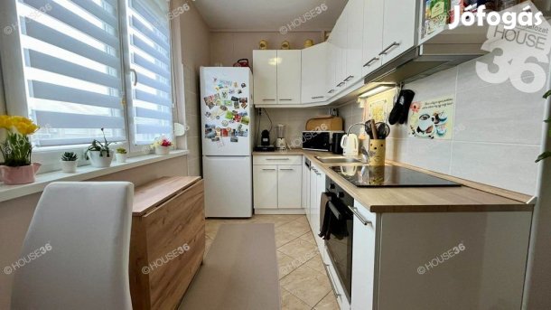 Kecskeméten Március 15. utcában szuper lakás eladó!!!