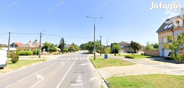 Kecskeméten, a Vacsi közben építési telek kedvező adottságokkal eladó!