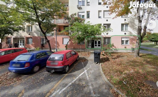 Kecskeméten az Akadémia körúton, földszintes 2 szobás lakás eladó!