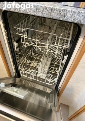 Kecskeméten konyhabútor eladó