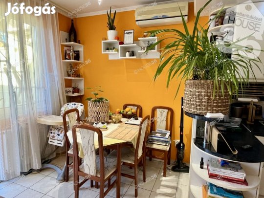 Kecskeméti 100 nm-es ház eladó