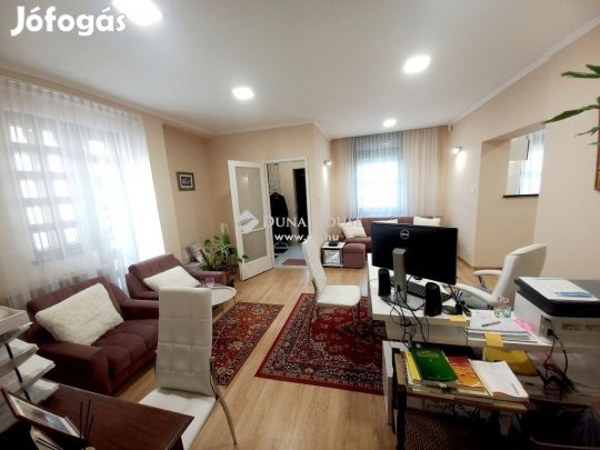 Kecskeméti 110 nm-es ház eladó