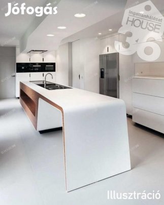 Kecskeméti 122 nm-es lakás eladó