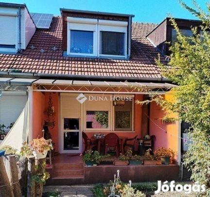 Kecskeméti 78 nm-es ház eladó