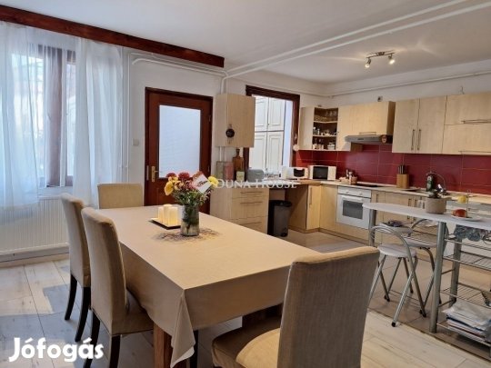 Kecskeméti eladó 112 nm-es ház