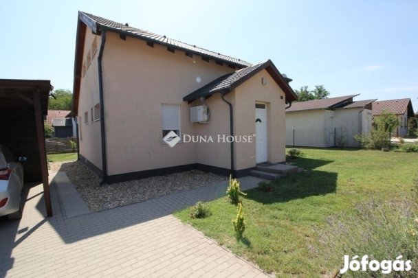 Kecskeméti eladó 120 nm-es ház