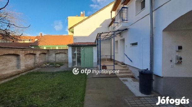 Kecskeméti eladó 147 nm-es ház