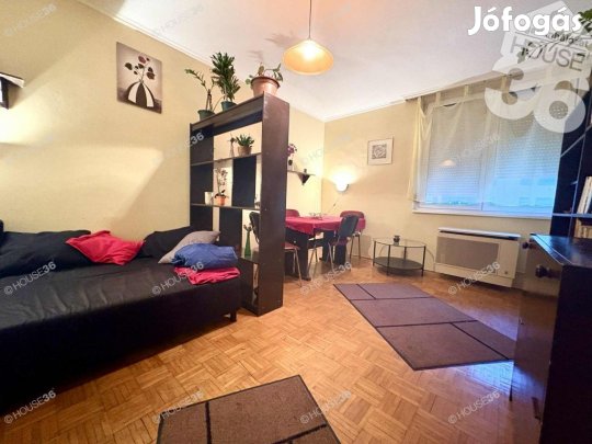 Kecskeméti eladó 55 nm-es lakás