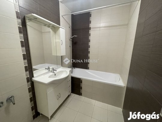 Kecskeméti eladó 73 nm-es lakás