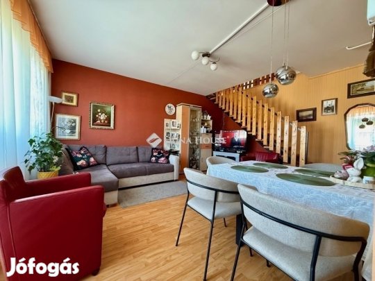 Kecskeméti eladó 74 nm-es lakás