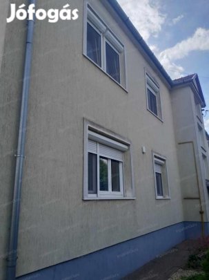 Kecskeméti eladó 77 nm-es lakás