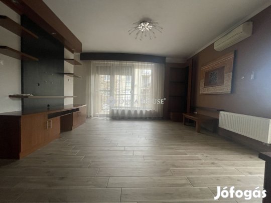 Kecskeméti eladó 77 nm-es lakás