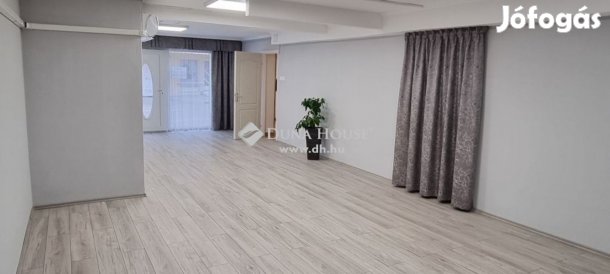 Kecskeméti eladó 81 nm-es lakás