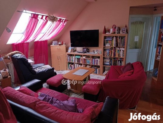 Kecskeméti eladó 95 nm-es lakás
