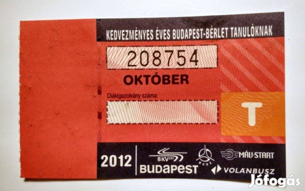 Kedvezményes Éves Budapest-Bérlet Tanulóknak 2012 Október (2képpel)