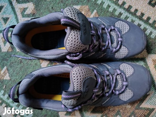 Keen vízálló sportcipő 40-es