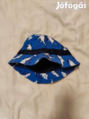 Kék, cápamintás halászsapka