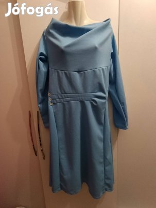 Kék csinos ruha