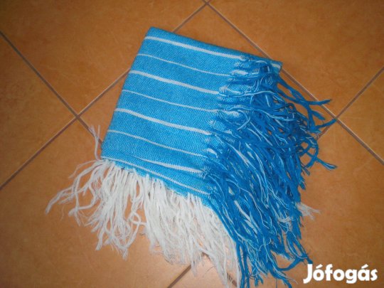 Kék és fehér színű kendő sál 90 x 90 cm szinte új