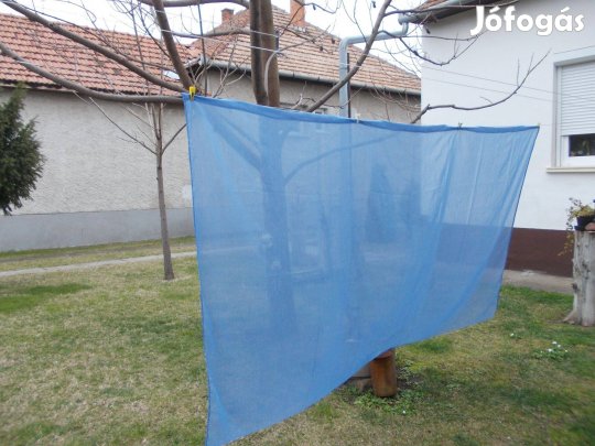 Kék függönyök,terítővel/3