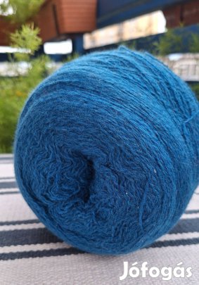 Kék gyapjús fonal 160 gr