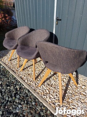 Kék kárpitos székek eladók