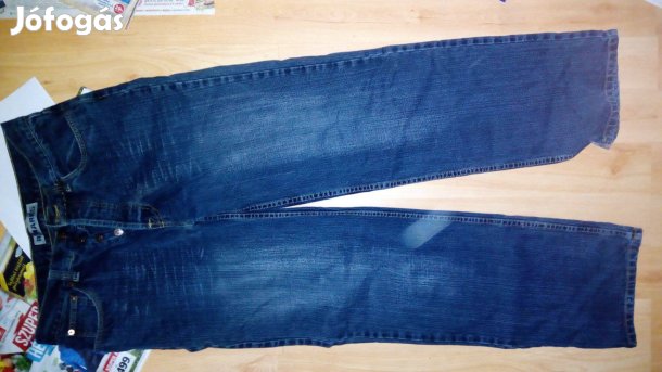 Kék női farmer eladó Nyíregyházán