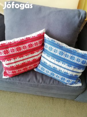Kék piros szőttes retró díszpárna 2 db. újszerű, vadonatúj töltettel