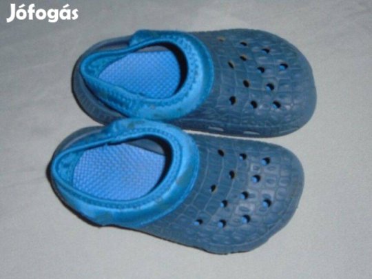 Kék színű 24 / 25 -ös méretű szandál (méret 24 / 25)