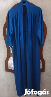 Kék színű, alig használt köntös eladó Xl.kerületben 