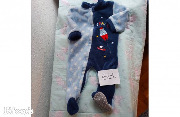 Kék színű, plüss rugdalózó 68-as méretű