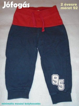 Kék színű jogger nadrág 2 évesre (méret 92)